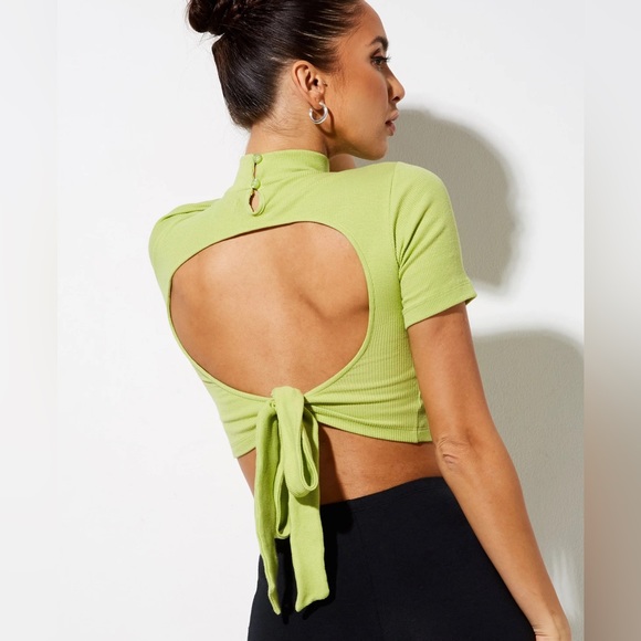 Motel Rocks Que Open Back High Neck Crop Top - Picture 3 of 3